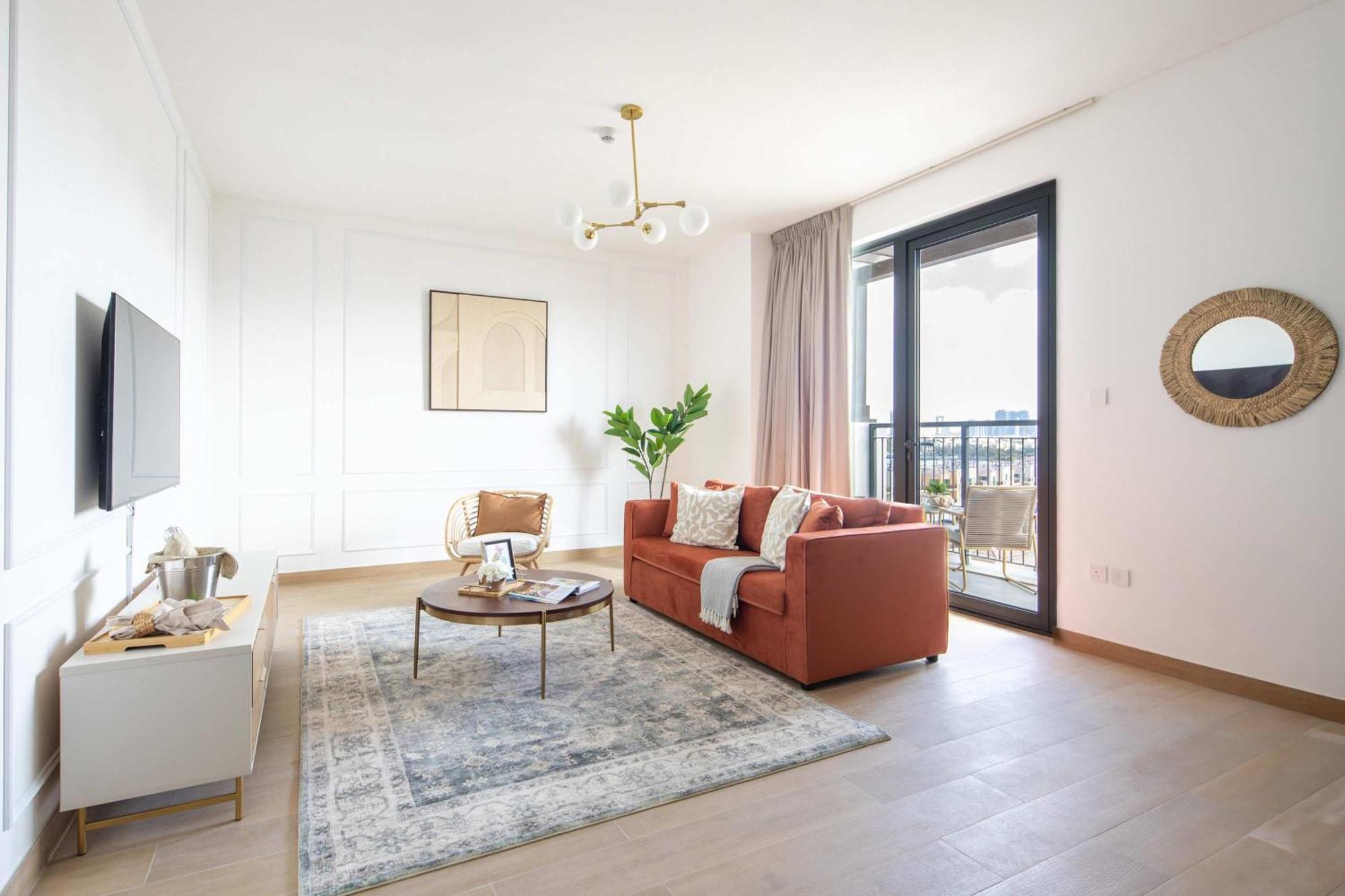 Frank Porter - La Sirene Apartment